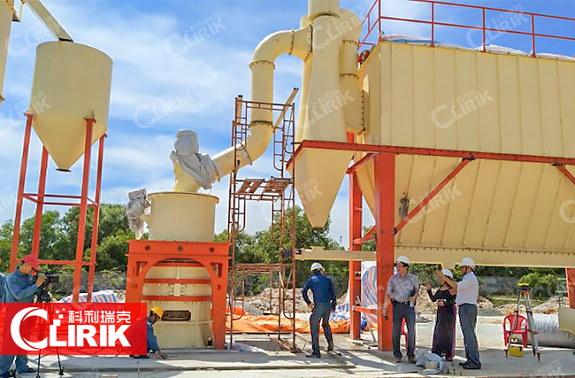 HGM超（chāo）細磨粉機